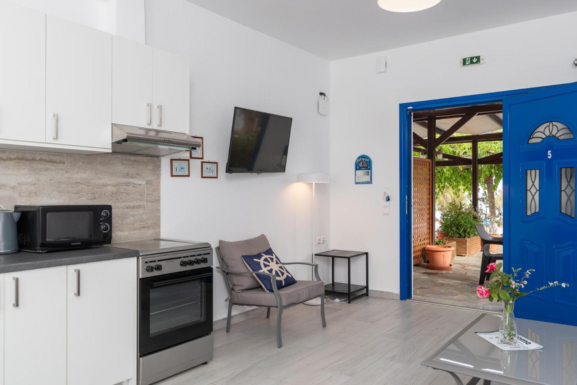 Stratos By Mroom Apartments Makrýgialos Buitenkant foto