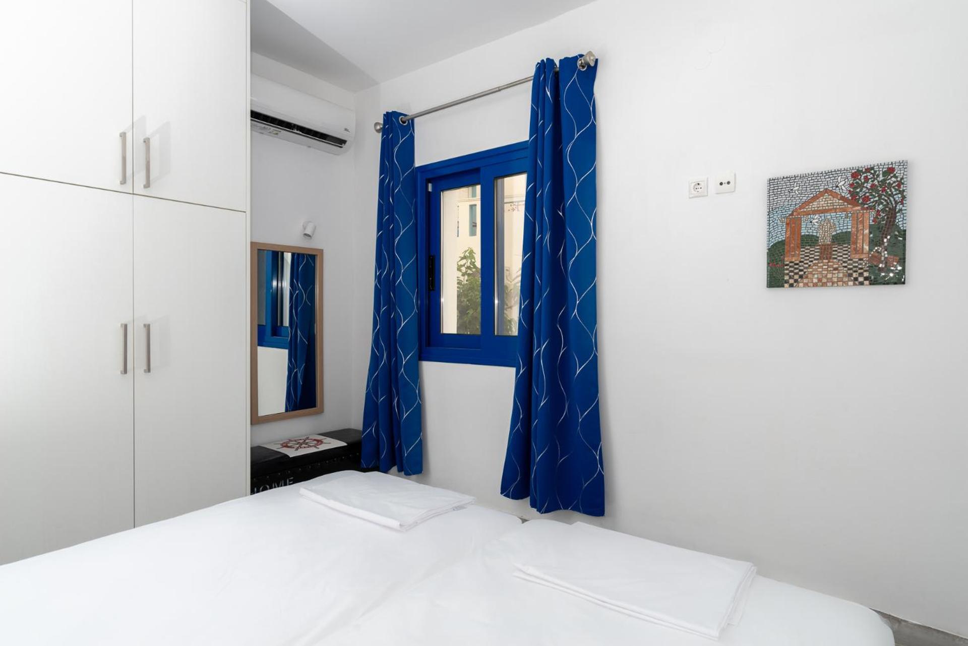 Stratos By Mroom Apartments Makrýgialos Buitenkant foto